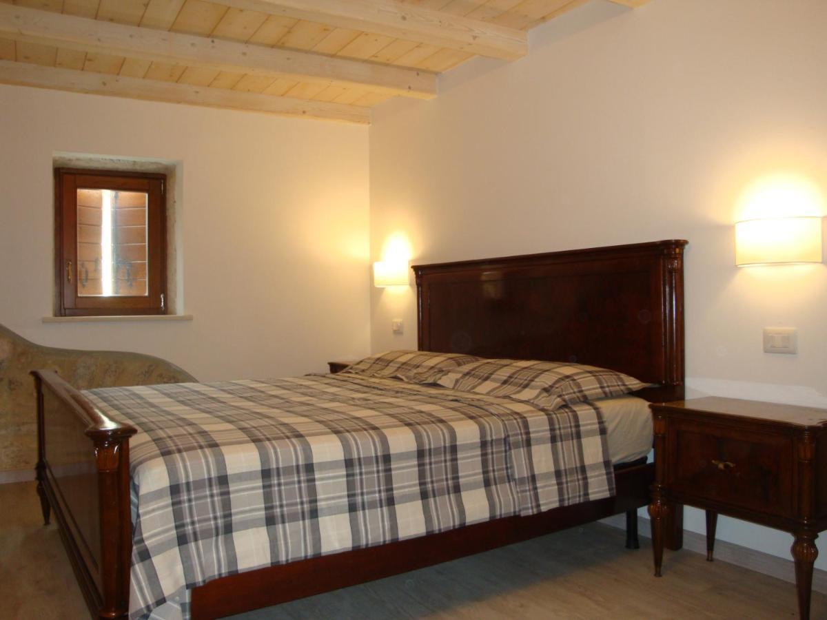 Da Andrea E Raffaella Guest House Sant'Anna d'Alfaedo Luaran gambar