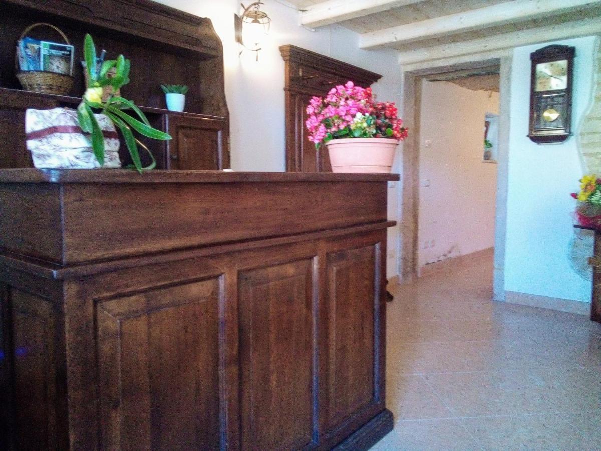 Da Andrea E Raffaella Guest House Sant'Anna d'Alfaedo Luaran gambar