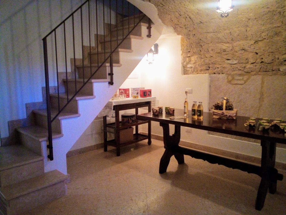 Da Andrea E Raffaella Guest House Sant'Anna d'Alfaedo Luaran gambar
